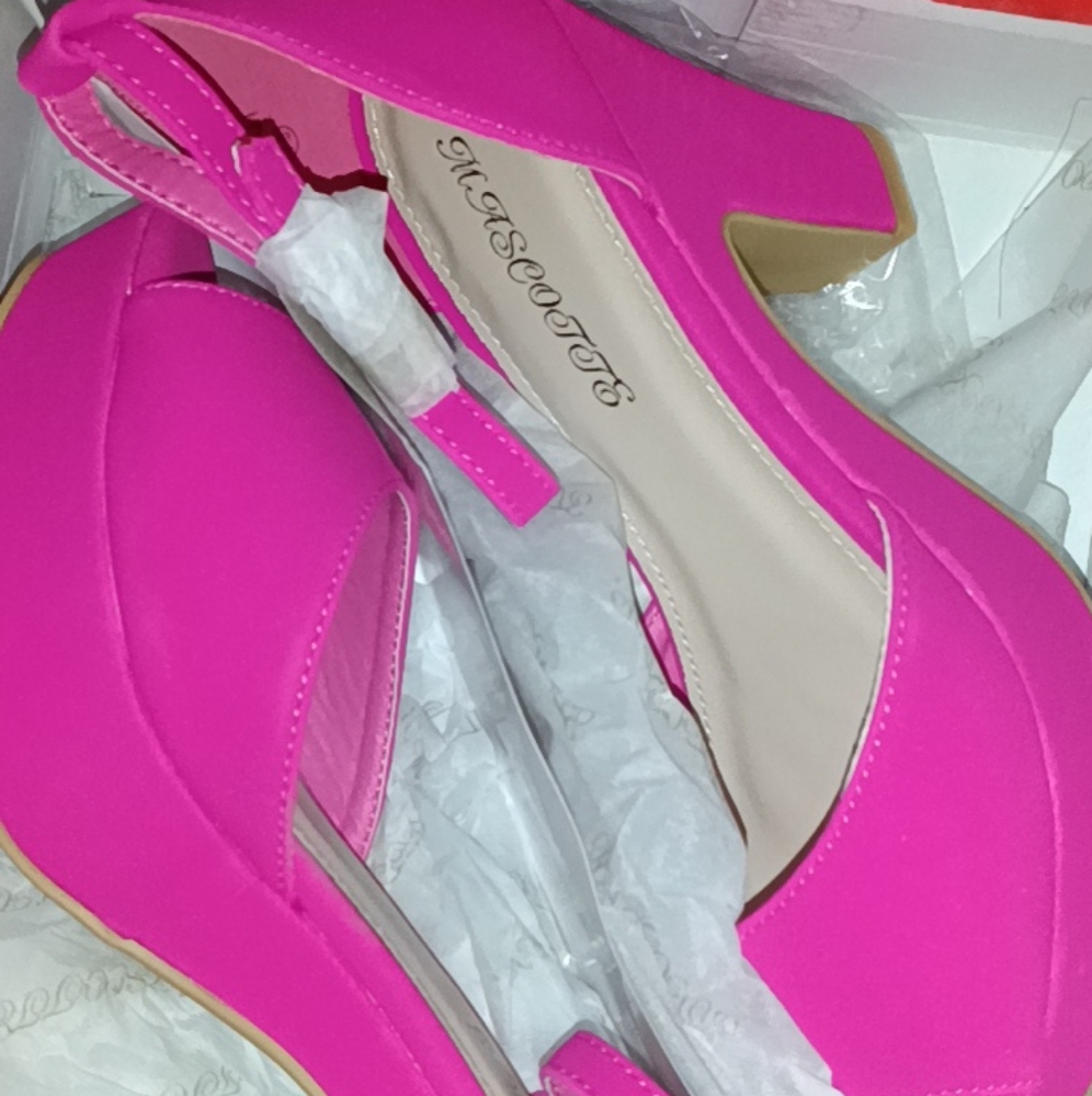 Pink heels